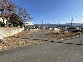 山梨県甲斐市龍地