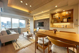 駒込八幡坂ガーデニア