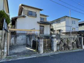 三重県名張市梅が丘南５番町