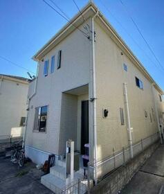 神奈川県愛甲郡愛川町中津