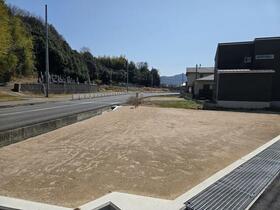 広島県東広島市西条町土与丸