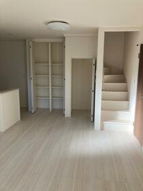 神奈川県座間市小松原１丁目