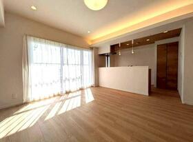 神奈川県座間市小松原２丁目