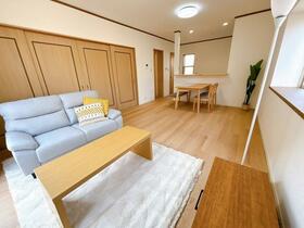 広島県東広島市黒瀬桜が丘１丁目