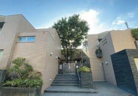 東京都世田谷区瀬田５丁目