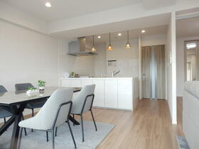 阪急逆瀬台アヴェルデ　４番館　８０６号室