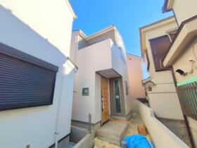 東京都中野区沼袋２丁目