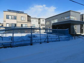 北海道札幌市白石区米里四条１丁目