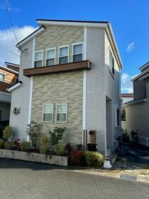 兵庫県伊丹市鴻池１丁目