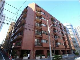 シャンボール新宿御苑前