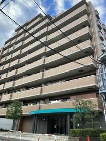 グローリオ西新井