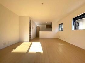 神奈川県川崎市麻生区岡上１丁目