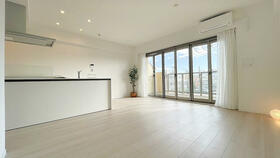 神奈川県藤沢市片瀬海岸３丁目