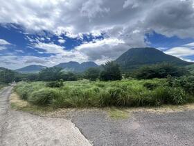 大分県由布市湯布院町塚原