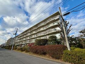 千葉県松戸市新松戸５丁目