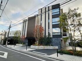 東京都世田谷区梅丘３丁目