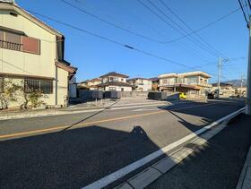 山梨県甲府市湯田１丁目