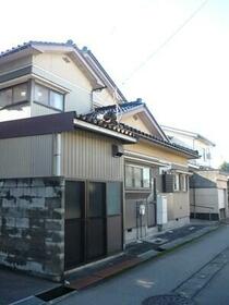 富山県富山市高屋敷高原本町