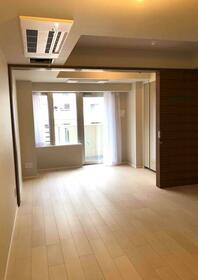 プレミスト赤坂檜町公園