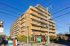 東京都葛飾区水元１丁目