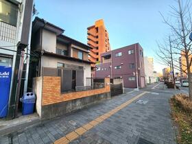 栃木県宇都宮市南大通り１丁目