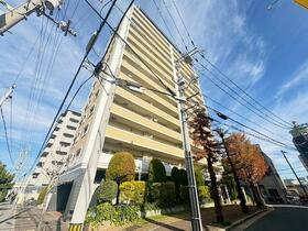 大阪府大阪市淀川区十三本町３丁目