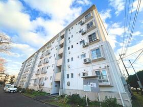 上土棚団地８号棟