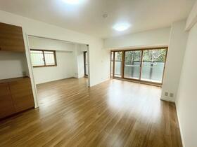 ネオコーポ国分寺　１０８