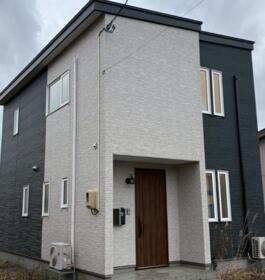 秋田県秋田市金足追分字海老穴