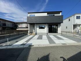 兵庫県三木市緑が丘町本町１丁目