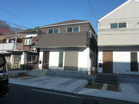 神奈川県座間市東原１丁目