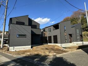 神奈川県茅ヶ崎市堤