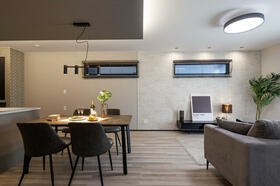 愛知県岡崎市中岡崎町