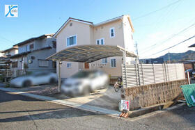 三重県名張市百合が丘東３番町