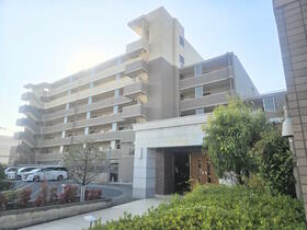 ポレスターブロードシティ小松原