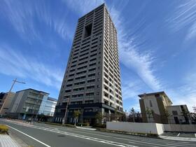 タワー・ザ・ファースト