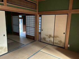 三重県伊賀市真泥