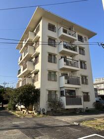 岩屋コーポＢ棟