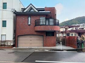 石川県金沢市山科１丁目