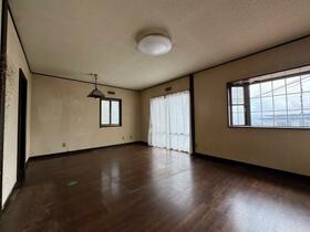 長野県岡谷市上の原