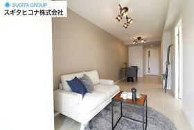 プレミスト堺筋本町ラディーナ