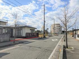 秋田県秋田市飯島新町１丁目