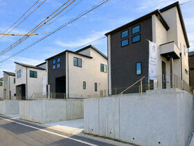 東京都稲城市東長沼