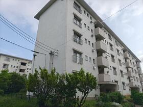 鈴蘭台第３団地４号棟