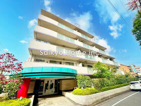 東京都多摩市諏訪１丁目