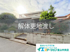 富山県富山市中川原台１丁目