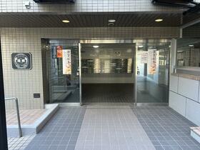 ＭＡＣ箱崎コート