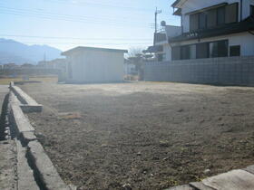 山梨県中央市東花輪
