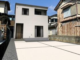 高知県高知市一宮中町１丁目
