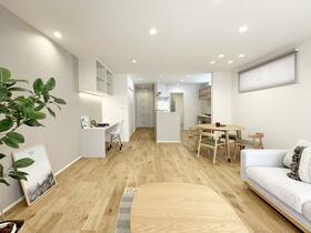 愛知県尾張旭市柏井町弥栄